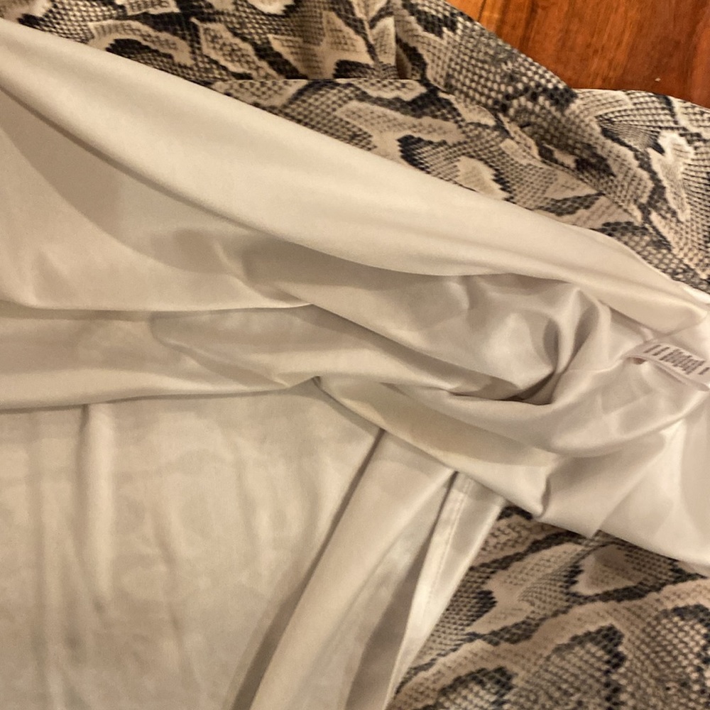Beautiful Express Dress - Picture 5 of 6